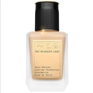 SOLD Pat McGrath Sublime Perfection Light 6